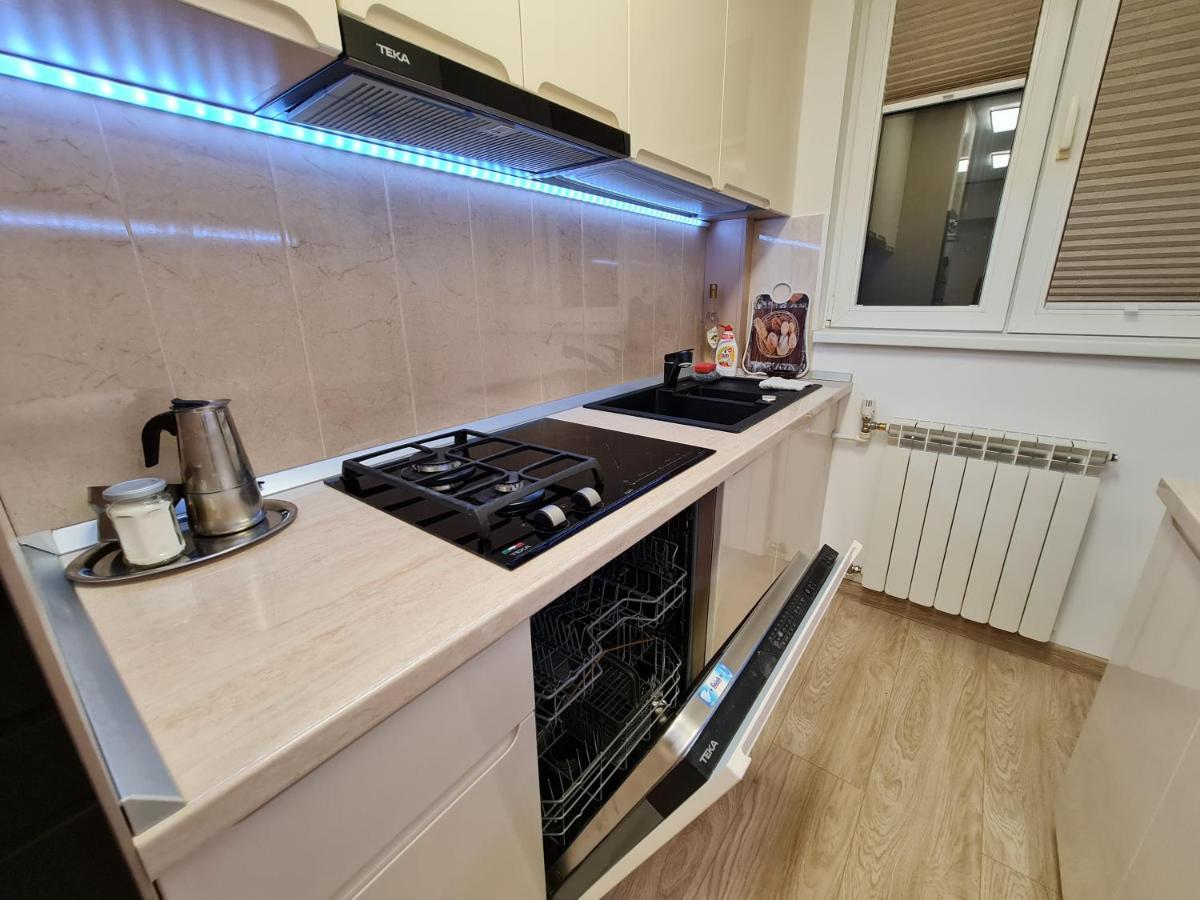 Luxury Panoramic Apartment Oradea Exterior foto